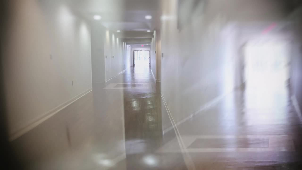 医院走廊入口视频下载