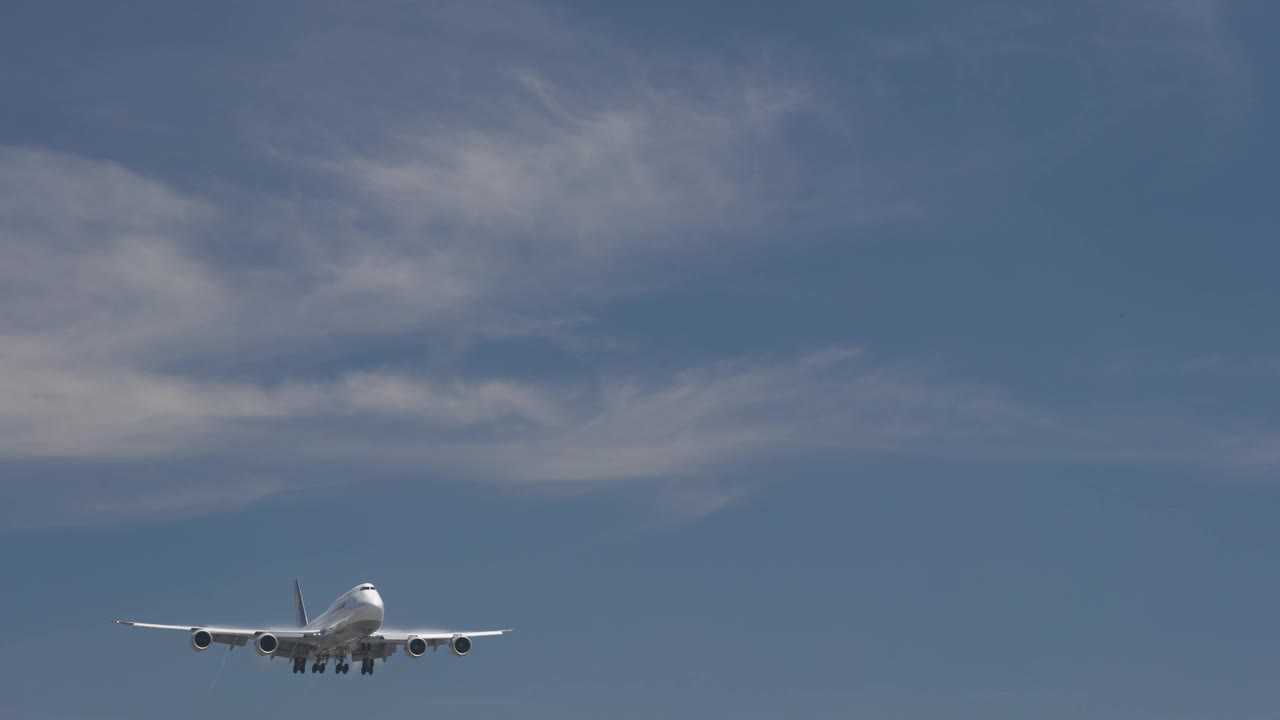 波音747 - 8视频下载