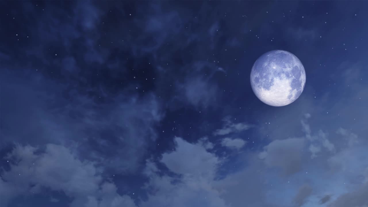 夜空中的满月和流星视频素材