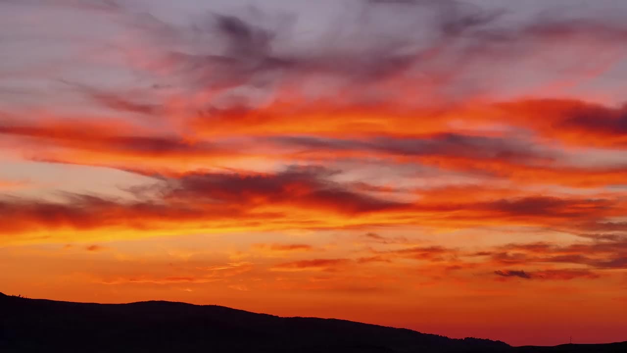 意大利托斯卡纳的日落云景视频下载