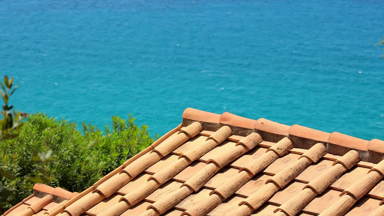 意大利屋顶和大海视频下载