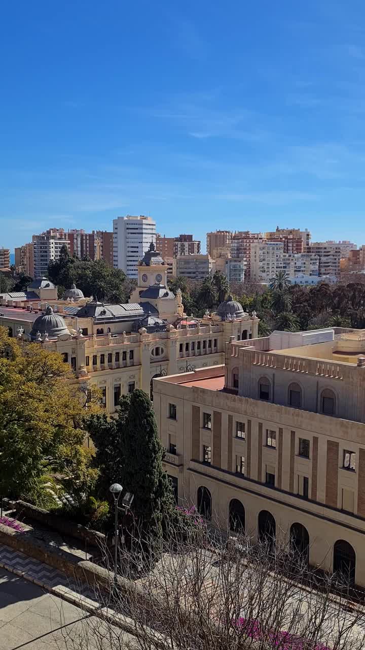 从西班牙俯瞰Málaga城市景观视频下载