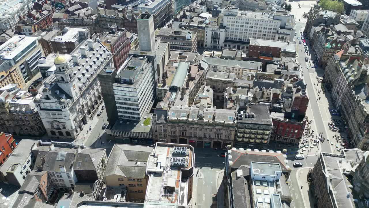 利物浦现代市中心的高角度景观视频下载