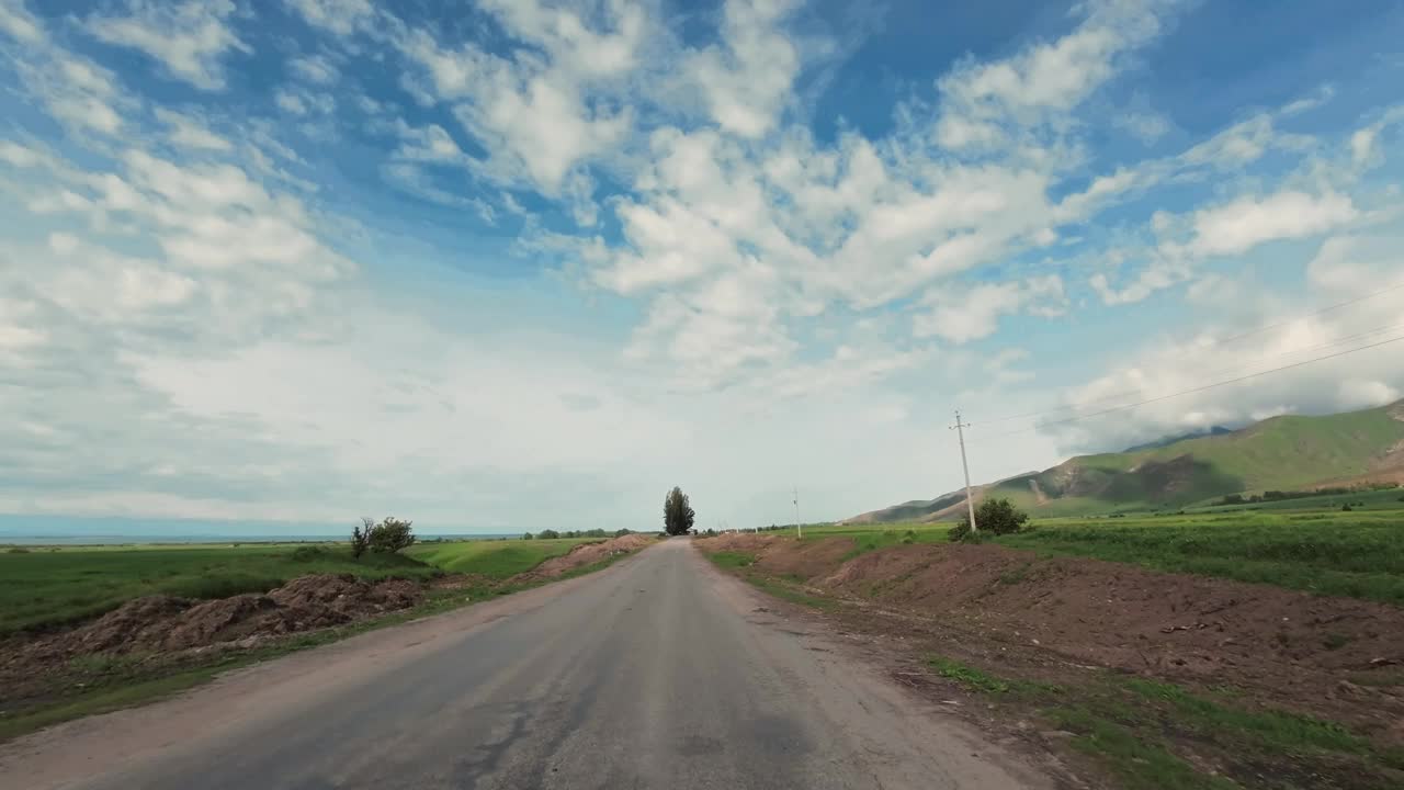 乡村道路在建设和扩建前状况不佳视频下载