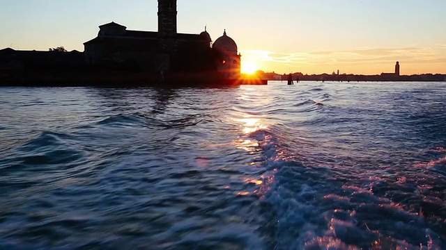 导航在威尼斯视频下载