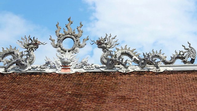 越南传统的寺庙屋顶视频素材