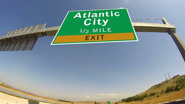 4K驾驶高速公路/州际公路，出口标志的大西洋城，新泽西州视频下载