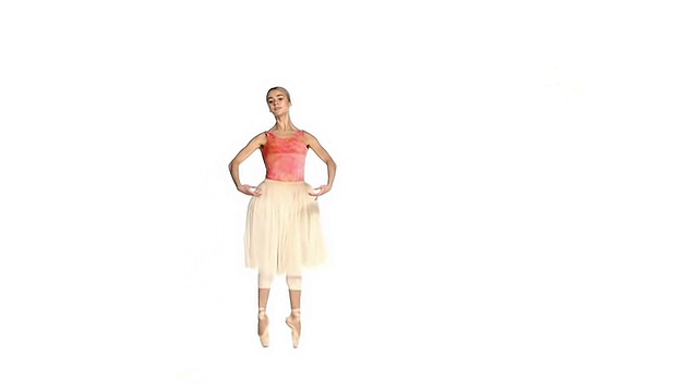芭蕾舞演员在白色背景上做跳跃表演，动作缓慢视频素材