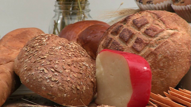 面包和谷物1视频素材