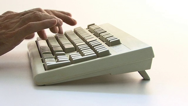 电脑键盘打字视频素材