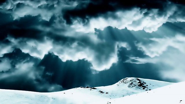 山顶和暴风雨的时间流逝云视频素材
