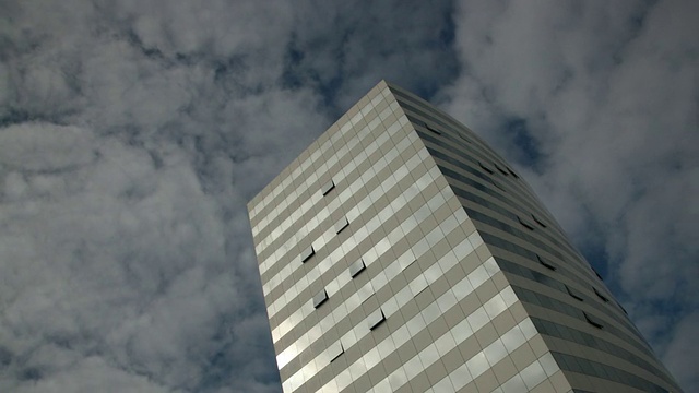现代建筑仰天俯视视频素材