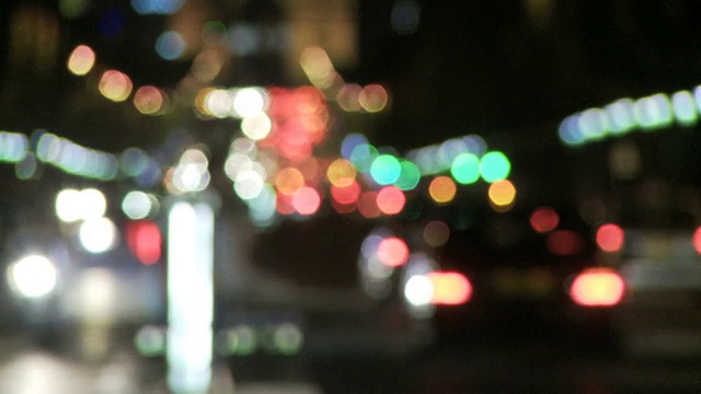 焦点外的城市灯光视频下载
