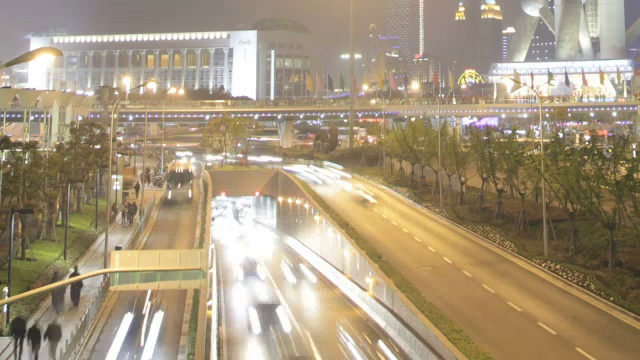 中国上海繁忙的交通视频素材