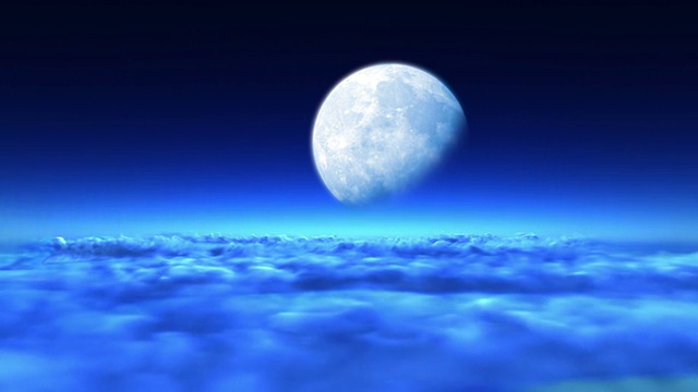 美丽的夜晚飞过云朵飞向月亮视频素材