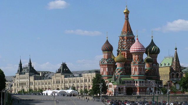 莫斯科的圣巴西尔大教堂和古姆大教堂视频素材