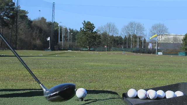 高尔夫球及球杆视频素材