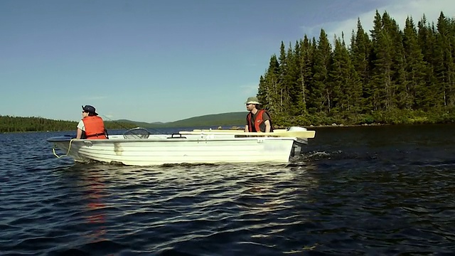 湖钓鱼视频素材
