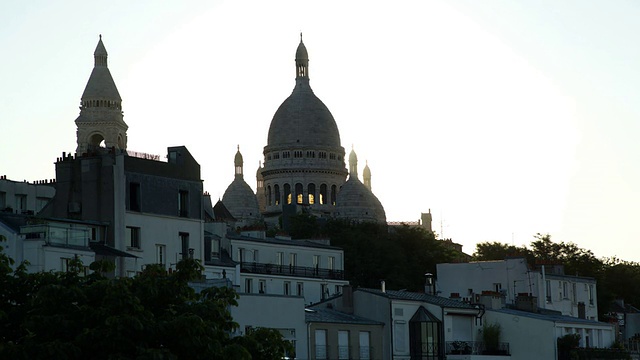 巴黎蒙马特，著名的教堂视频素材