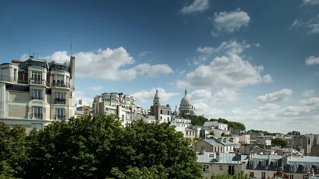 巴黎蒙马特，著名的教堂视频素材