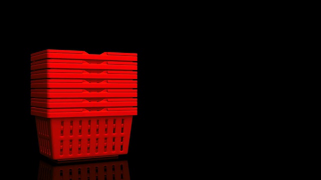 黑色文本空间上的红色购物篮视频下载