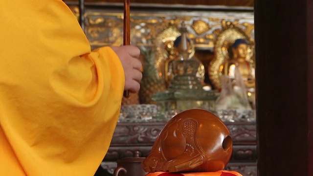 僧侣们祈祷视频下载