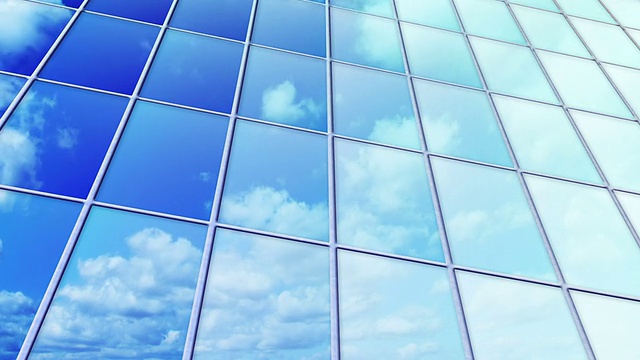 云朵反射在摩天大楼的窗户上视频素材