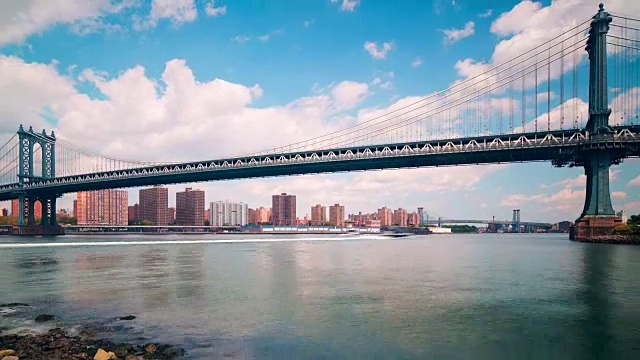 曼哈顿桥晴天全景从纽约4k时间流逝视频素材