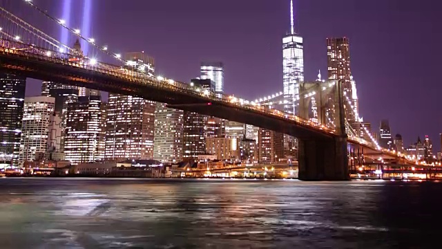 光之塔和自由之塔夜之光4k时间流逝纽约视频素材