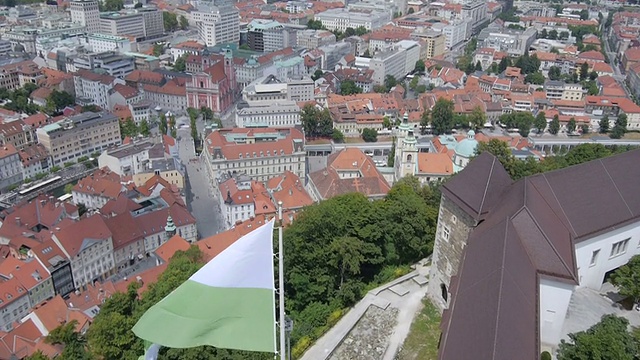 卢布尔雅那城市上空的城堡视频下载