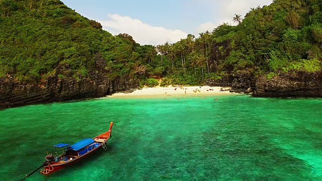 泰国南部美丽的海滩，无人机拍摄视频素材