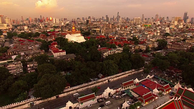 Wat Saket (Golden Mount)，曼谷，泰国无人机视频素材