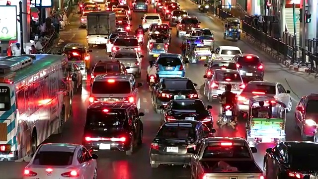 曼谷的交通高峰时间视频素材