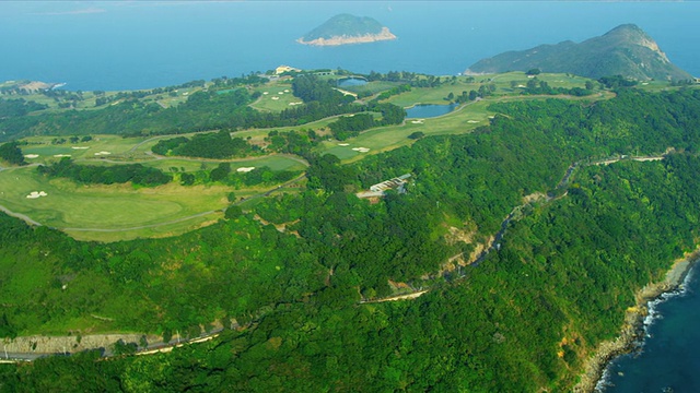 鸟瞰图香港海岸高尔夫球场视频素材