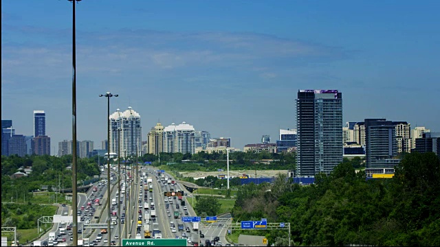 401国王高速公路是世界上最繁忙的公路。视频素材