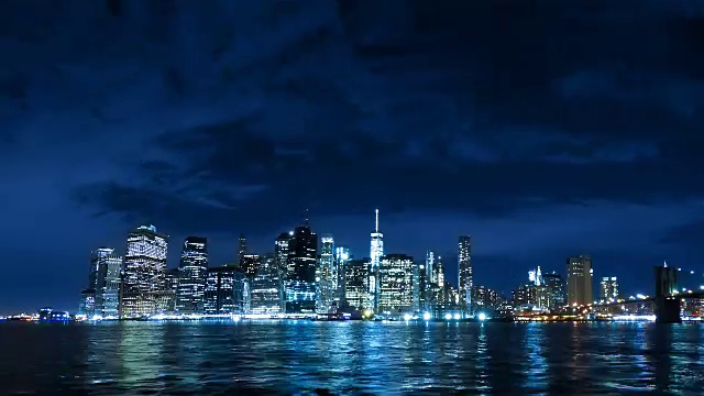 曼哈顿的夜空。时间流逝视频素材