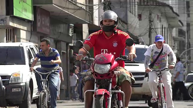 拉丁美洲的道路交通视频素材