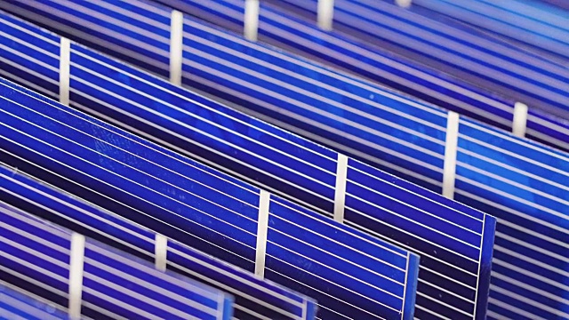 太阳能电池板电池组件，详细视图视频素材