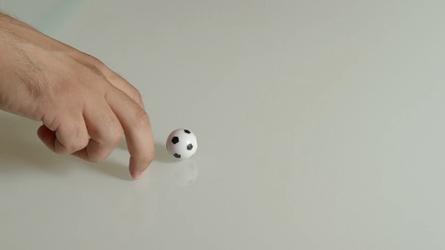 手和足球-足球手指视频下载