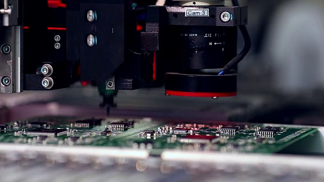 自动电路板机生产印刷电子电路板视频素材