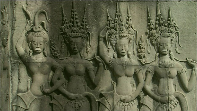 华丽的浮雕女神在吴哥窟，柬埔寨视频下载