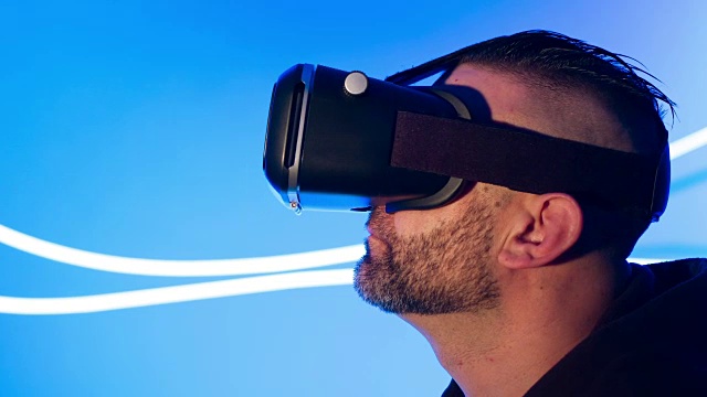 VR智能手机虚拟现实可穿戴设备视频素材