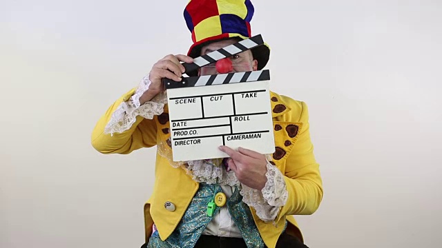 有电影板的小丑视频下载