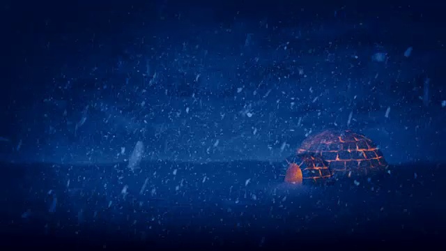 在暴风雨之夜点亮的冰屋视频素材