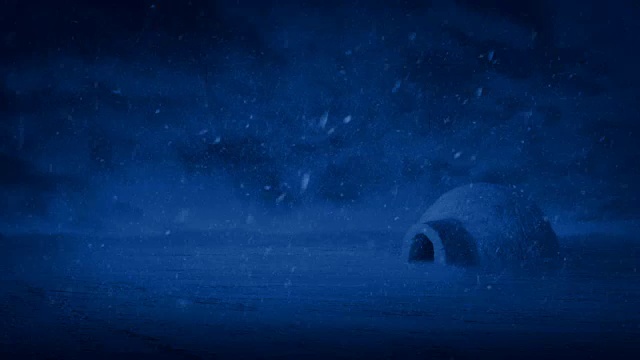 暴风雪之夜的冰屋视频素材