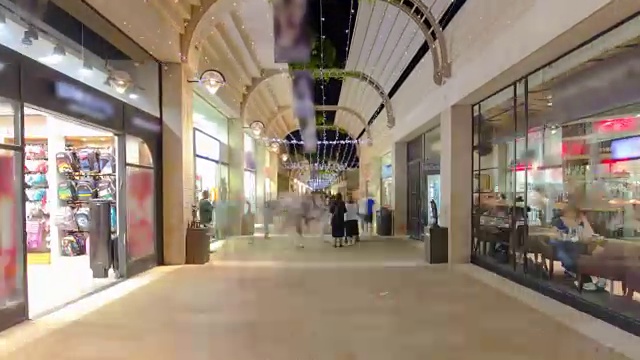 耶路撒冷Mamilla购物街的购物者和游客时光流逝视频下载