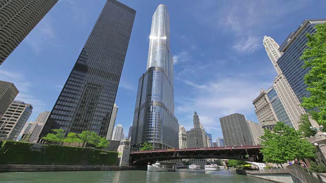 芝加哥摩天大楼和密歇根大道大桥视频素材