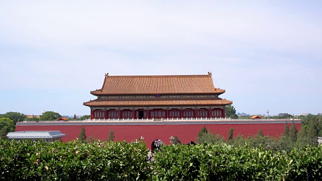 北京紫禁城博物馆内的宫殿(故宫)、宝塔视频下载