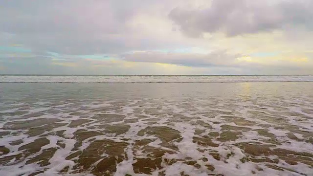 印尼巴厘岛库塔海滩视频素材
