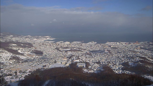 日本北海道，白雪覆盖的小丸市中心视频素材